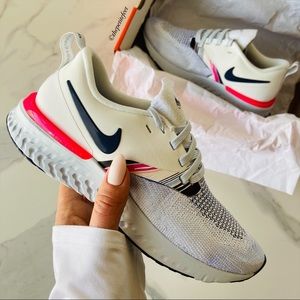 nike odyssey react flyknit 2 men's graphic running shoe